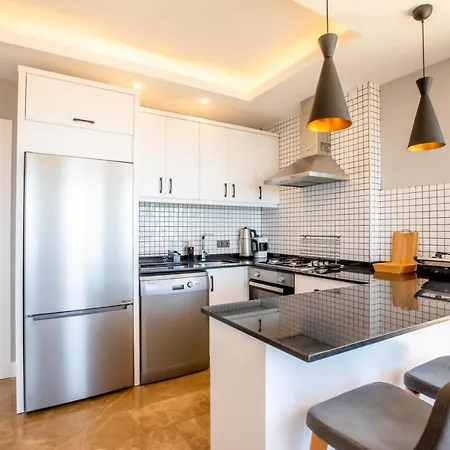 Luxury Flat With Jacuzzi And Amazing Sea View In Lejlighed