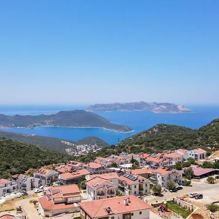 Luxury Flat With Jacuzzi And Amazing Sea View In *